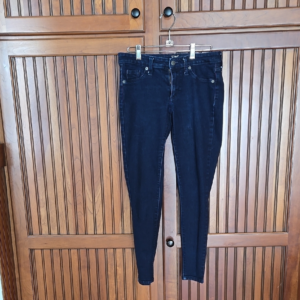Women's Dark Blue Jeans